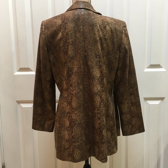 Snake Faux Leather Jacket Long Sleeves Pockets on side - Picture 2 of 2
